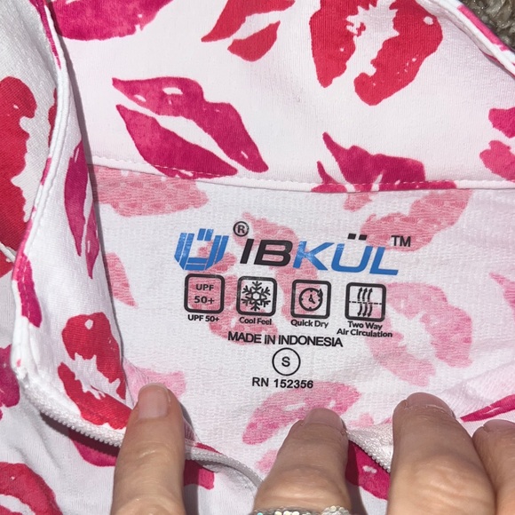 IBKUL NWT KISS ME KATE Long Sleeve Tennis, Golf, Pickleball Cooling Shirt Size S - Picture 2 of 13